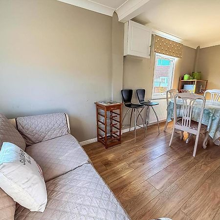 5 Berth Dog Friendly Lodge In Hunstanton By The Beach Ref 13015Rn Екстер'єр фото